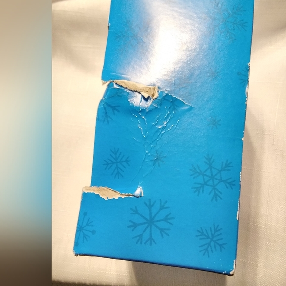 Star Wars Funko Pop Mandalorian & Grogu Hallmark Ornament NWT - Picture 4 of 4